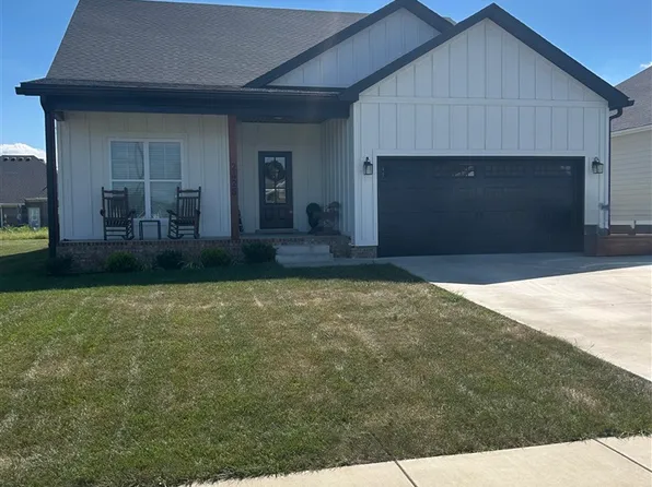 2426 Topeka Rd, Bowling Green, KY 42103
