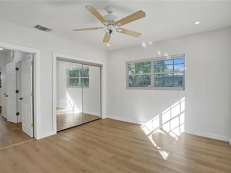 2206 SE 14th St — Photo 22