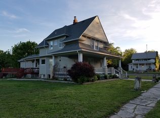 520 Pearl St, Cottonwood Falls, KS 66845