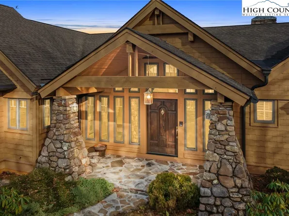 319 N Pinnacle Ridge Road, Beech Mountain, NC 28604