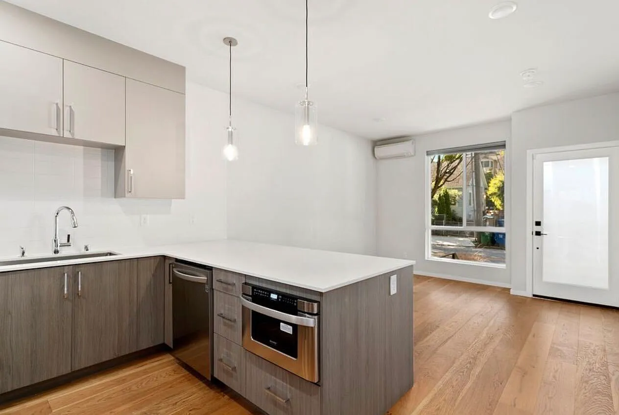 2 bed, 1400 sqft, $3,450 — Photo 4