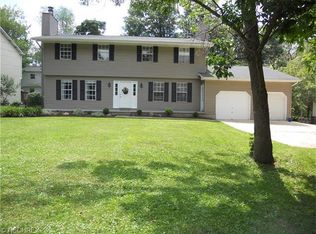3026 Thornton St NW, North Canton, OH