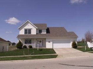 4544 Manor Park Dr NW, Rochester, MN 55901