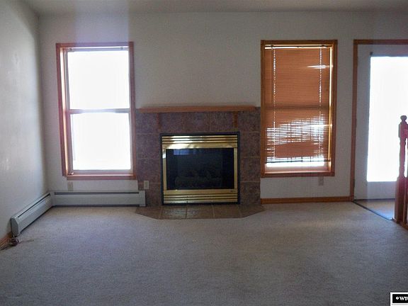 2nd image of 1103 Laramie St