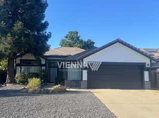 2736 Genesee Dr, Rocklin, CA 95765