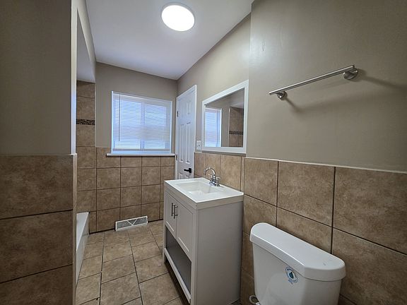 4th image of 762 Newell Ave
