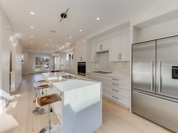 2729 158th St #28, Surrey, BC V3Z 1P4