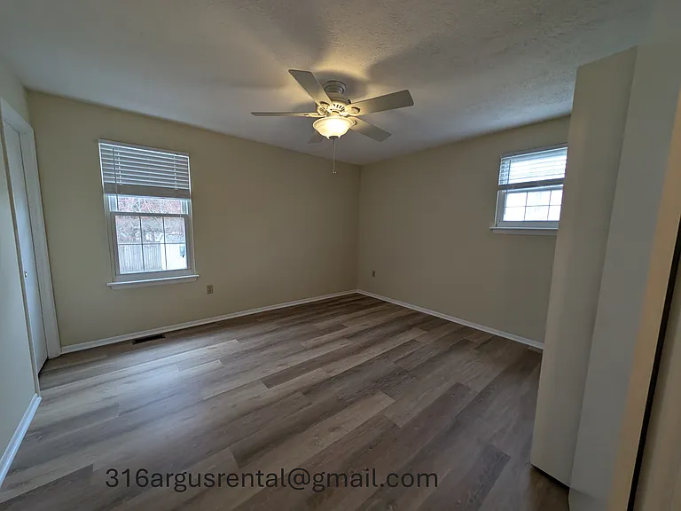 316 Argus Ln — Photo 17
