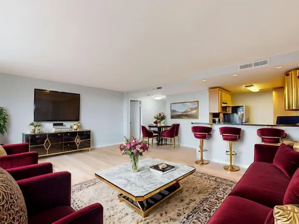 4600 Duke St APT 1330, Alexandria, VA 22304