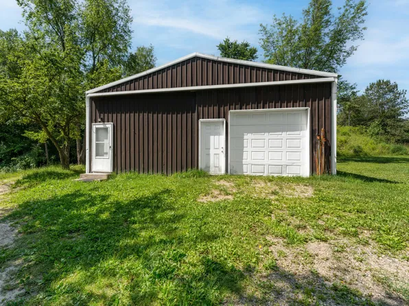 Maple Grove Rd, Hastings, MI 49058