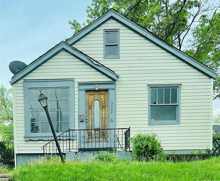 1st image of 5922 Lillian Ave