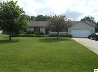 3128 Cobblestone Rdg, Tecumseh, MI 49286