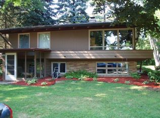 5221 Chicory Rd, Racine, WI 53403