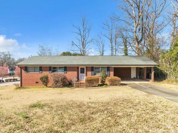 116 Birchwood Dr, Greenville, SC 29605