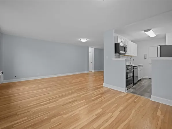 3235 Cambridge Avenue image 4 of 15