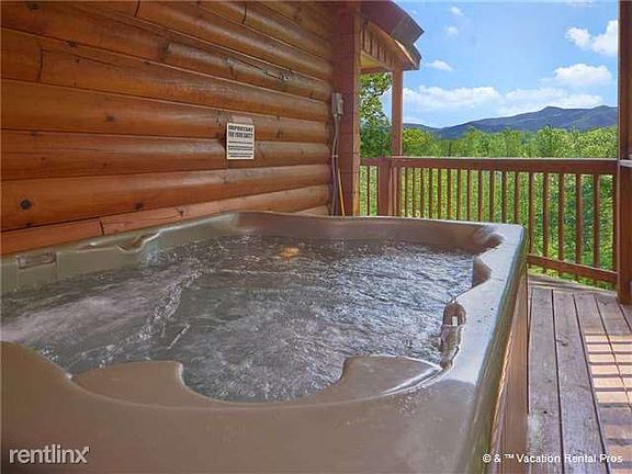 The joys of an outdoor hot tub