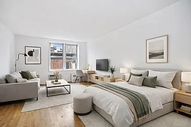 301 East 84th Street, #5D