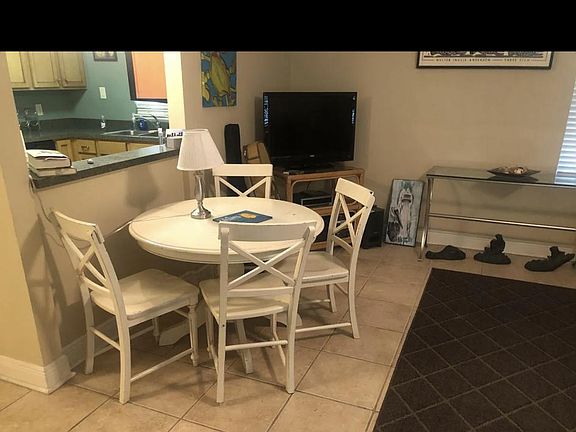 3rd image of 3310 Washington Ave APT 1305