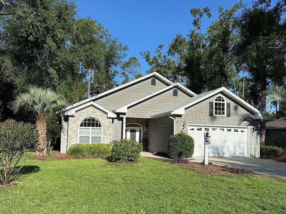 1st image of 10267 Wildwood Cir