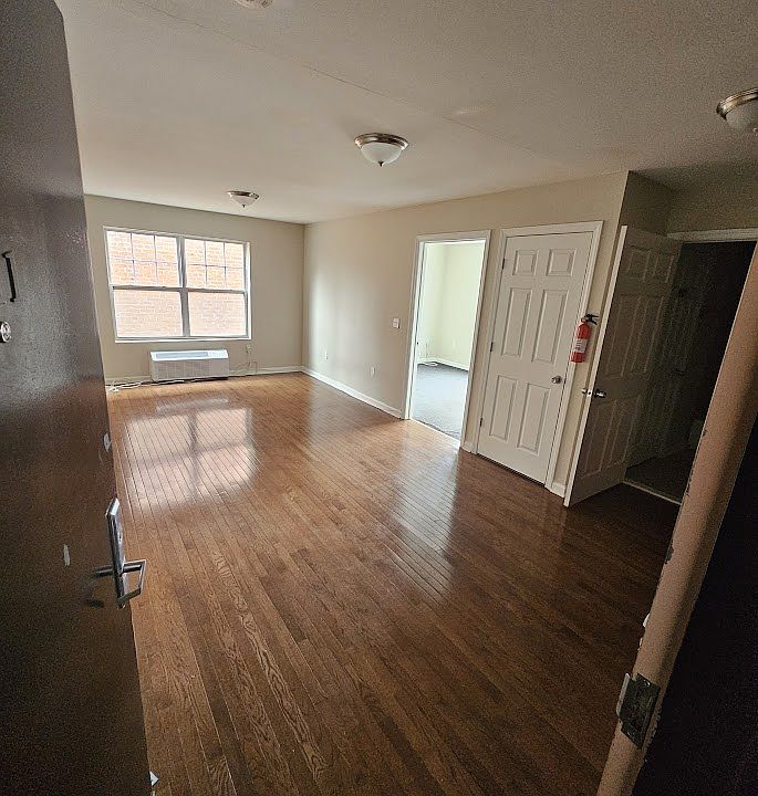 1st image of 60 Park Ave #411