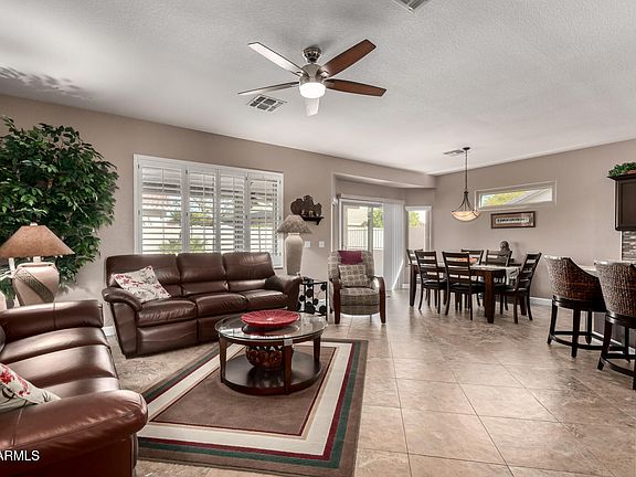 3rd image of 1410 E PALM BEACH Drive