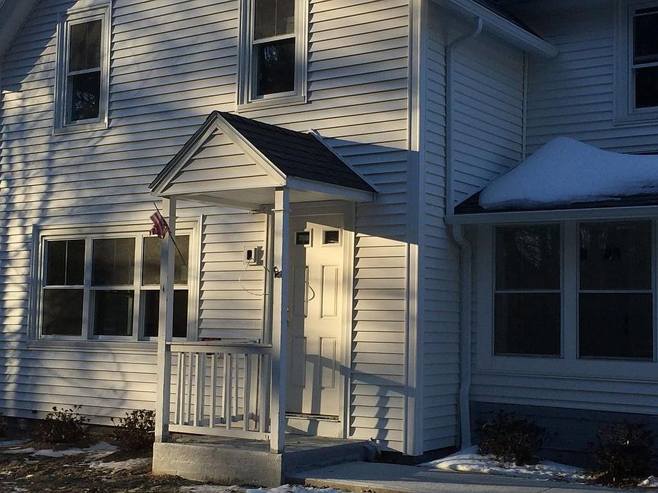 2nd image of 396 Hilltop Rd #1