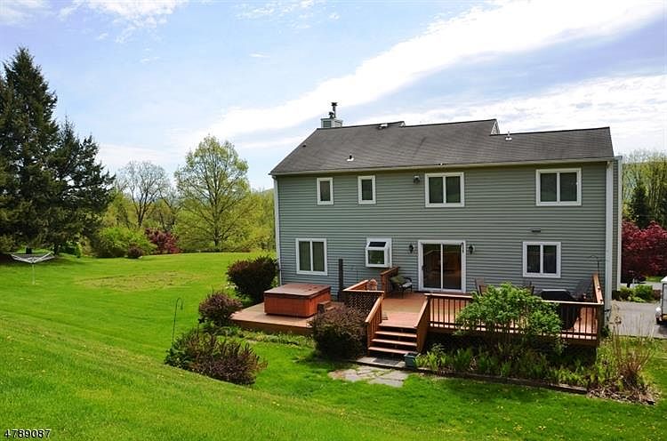 1st image of 41 Edsall Dr
