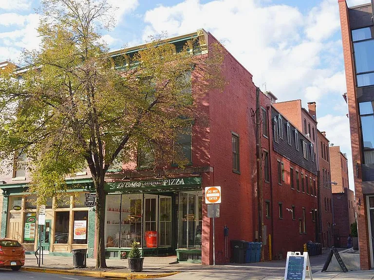 22 N George St — Photo 12