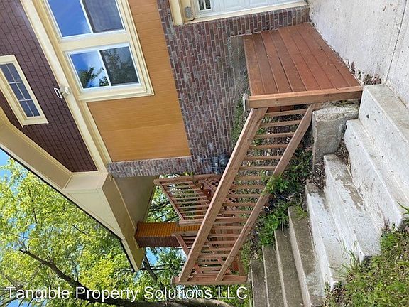 3rd image of 6700 Paseo St