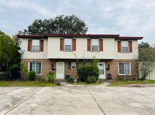 1103 Caliente Dr, Jacksonville, FL 32211