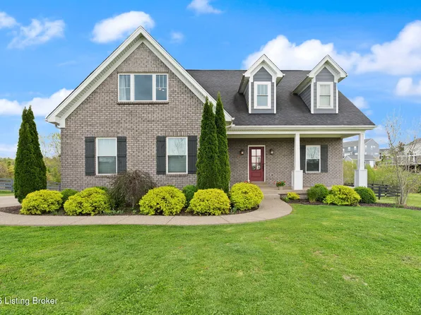 1211 Summit Parks Dr, La Grange, KY 40031