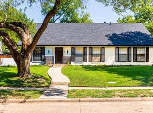 10023 Windledge Dr, Dallas, TX 75238