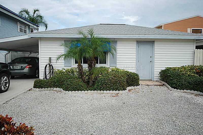 1st image of 18517 Gulf Blvd