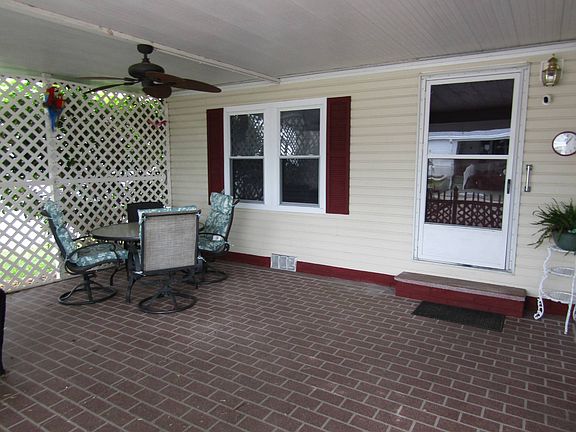 2nd image of 1701 W Commerce Ave #243