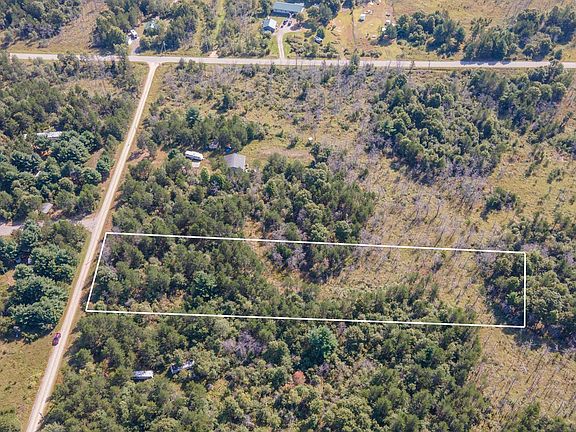 5th image of Blackhawk Ln