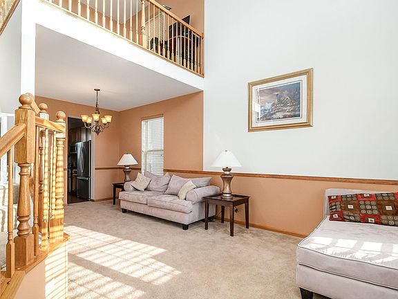 2nd image of 1817 Oleander Dr