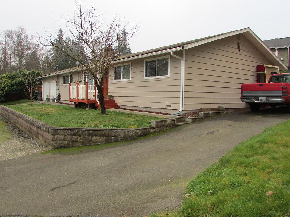 1st image of 17516 31st Pl W