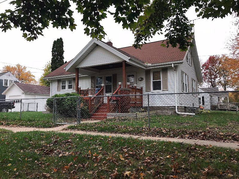 1st image of 808 Main St