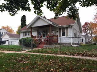 808 Main St, Essexville, MI
