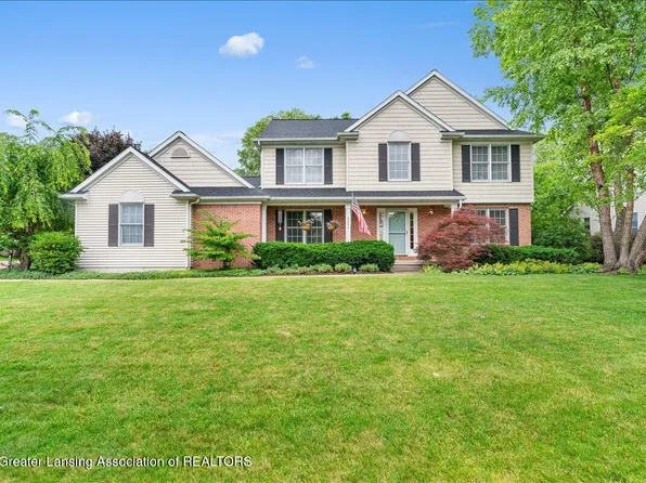 3294 Hidden Ridge Dr, Dewitt, MI 48820