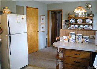 5th image of 13 Craig Ave