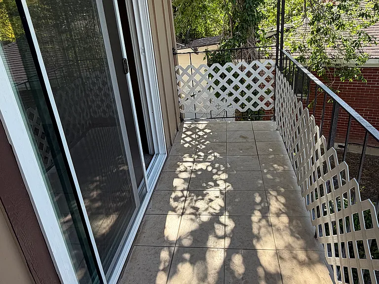 910 Eden Ct #910 — Photo 13