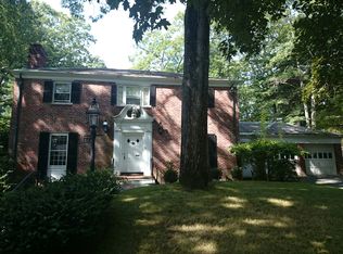86 Arlington Rd, Brookline, MA 02467