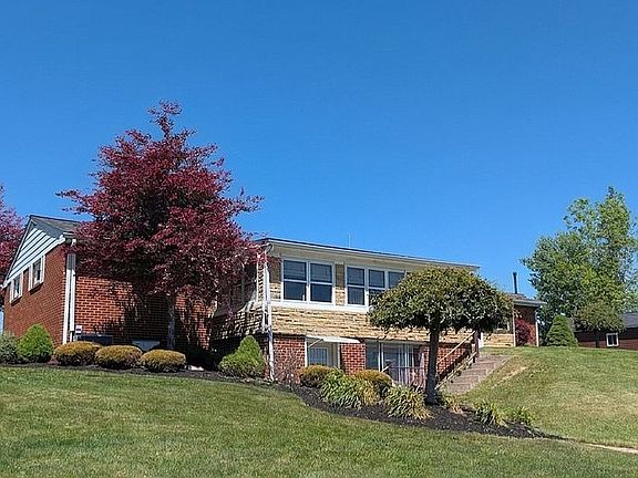 Exterior - Rear Right