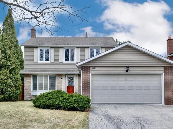 2474 Vineland Rd, Mississauga, ON L5K 2A2