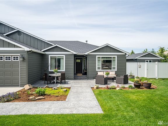 2nd image of 429 Dorado Ct