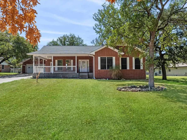 101 Bluebird Circle, Highland Haven, TX 78654