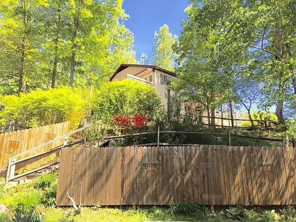 5th image of 471 Redbird Private Dr