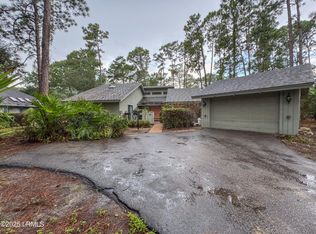 21 Myrtle Bank Rd, Hilton Head Island, SC 29926