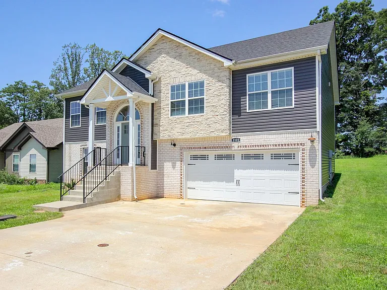 1121 Cardinal Creek Dr — Photo 79